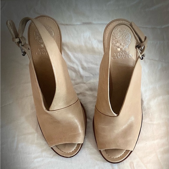Vince Camuto open toed boot heels, size 8 1/2, tan color - Picture 2 of 2